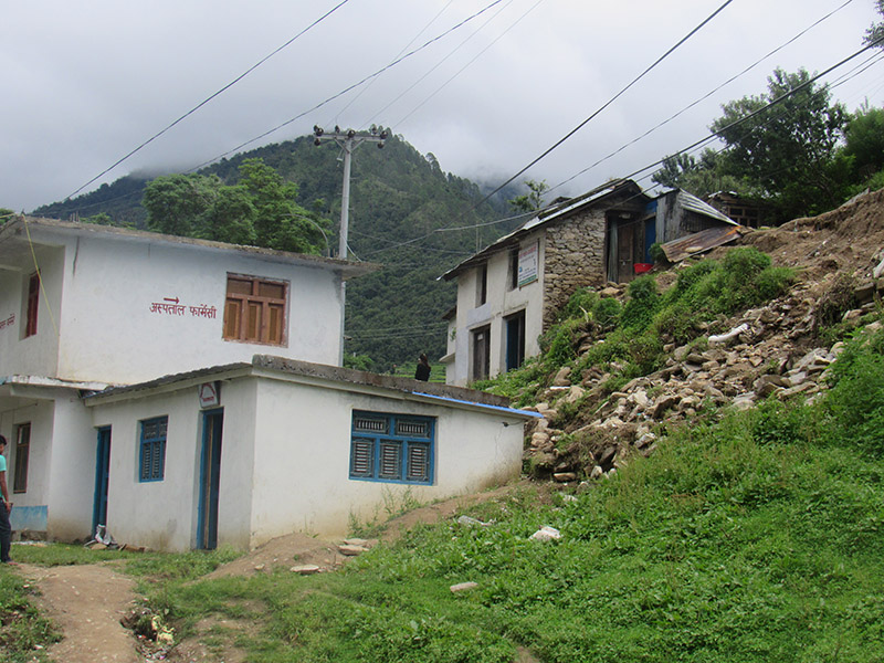 जिल्ला अस्पताल बाजुराले एम्बुलेन्स र शबवाहन किन्ने