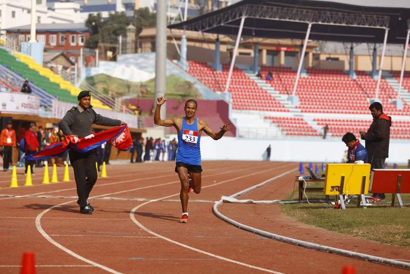 ४२ किलोमिटर म्याराथन दौडमा नेपालका किरणसिंह बोगटीले जिते स्वर्ण पदक