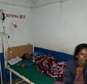 HIV सक्रमित भोके पेटमा औषधि सेवन गर्दै, स्वास्थ्य कमजोर हुदै