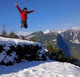 हिमालि तथा पहाडि क्षेत्रमा भारि हिमपात (फोटो फिचर)