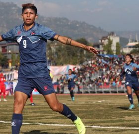 माल्दिभ्सविरुद्ध नेपालको अग्रता, साबित्राले तोडिन् पूर्वकप्तान अनुको कीर्तिमान