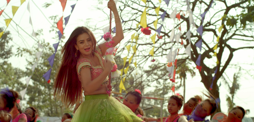 ‘दि कर्मा’को गीत ‘बजार लाग्या छ’: नीता र करणको नृत्य