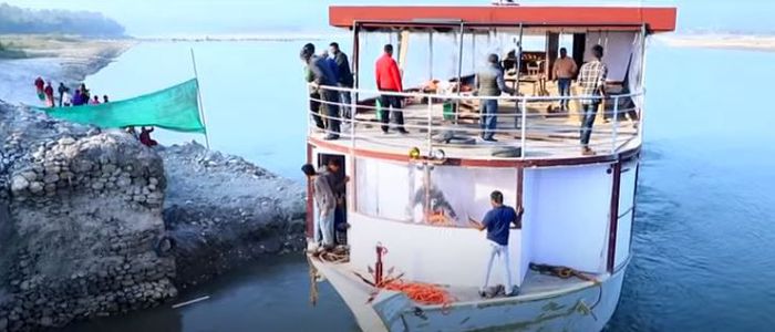 नारायणी नदीमा साढे दुई तले पानीजहाजको सफल परीक्षण