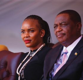 उपराष्ट्रपतिकी श्रीमती पक्राउ