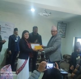 ३० हजार नगद सहित पुनमलाई सम्मान