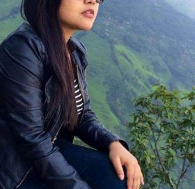 फरार सूचीमा गायिका आस्था राउत