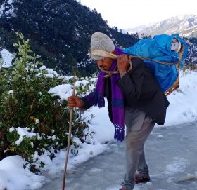 लगातारको हिमँपातले जनजिवन अस्तब्यस्त