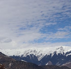 पाण्डुसैनबाट बुढिन्नदा अासपासका सुन्दर हिमाल (फाेटाे फिचर)