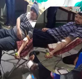बाजुरामा चिकित्सक उपचार मात्र गर्दैनन्, आफै रगत दिएर बिरामी बचाँउछन्
