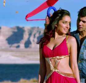 श्रद्धाले उडाइन् वरुणको खिल्ली