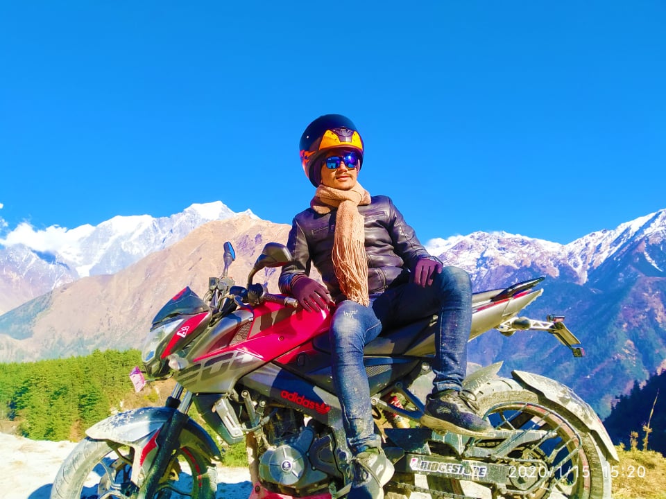 भ्यालेन्टाइन डे मा एउटी रानी पायो भने (गजल)