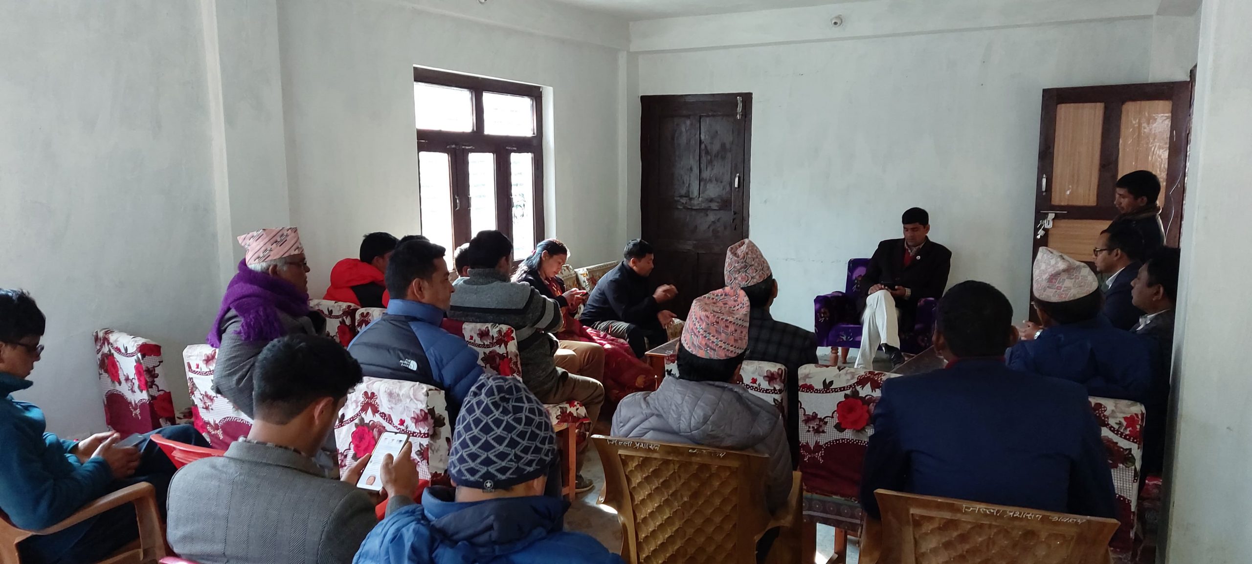 मार्तडीको बिजुलीका बारेमा छलफल गरे सांसद थापाले