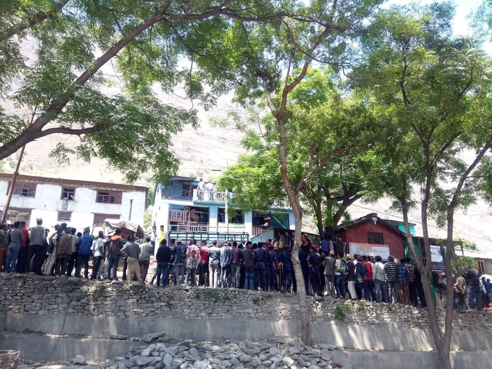 बडिमालिका खोजखवर : बाजुरामा जनप्रतिनिधिको संलग्नतामा ४१ ठेक्काहरु मिलोमतो