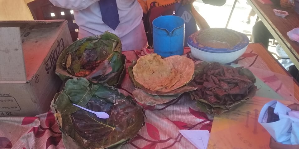 ब्यबासायीक शिक्षा प्रभावकारी बनाउन विद्यालयमा खाना प्रदशनी