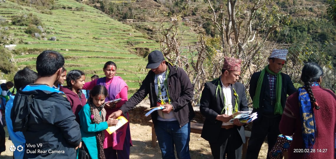 दुधिर निमाबिलाई शैक्षिक सामाग्री र खेलकुद सामाग्री सहयोग