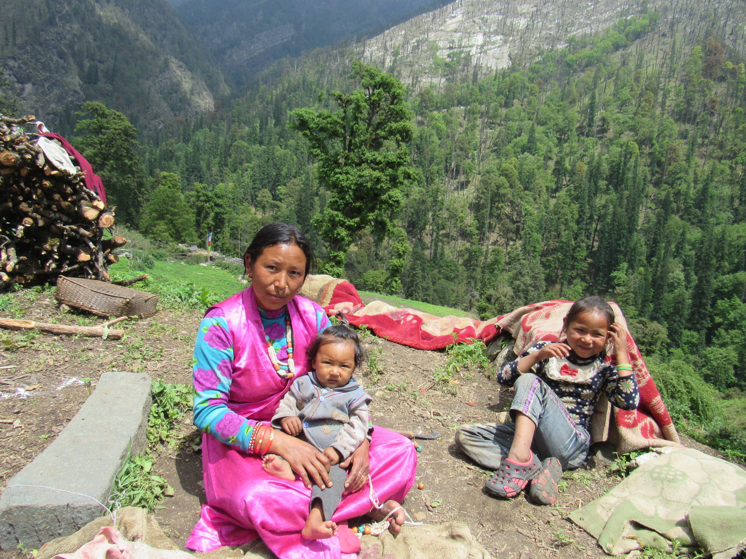 सिटामोल र जिवनजल लिन बास