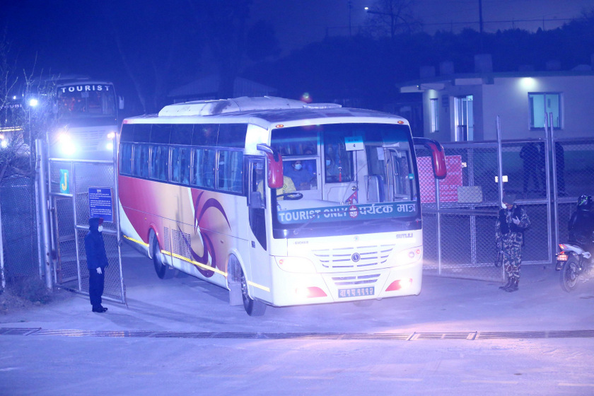 चीनबाट घर फर्किए नेपाली