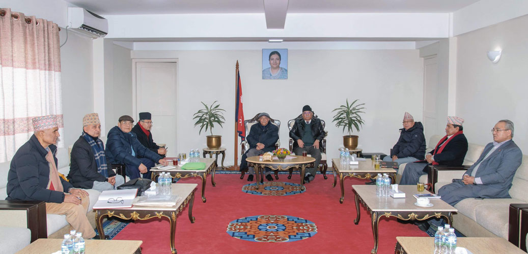 वामदेवलाई रोक्न खोज्दा नेकपामा बबण्डर