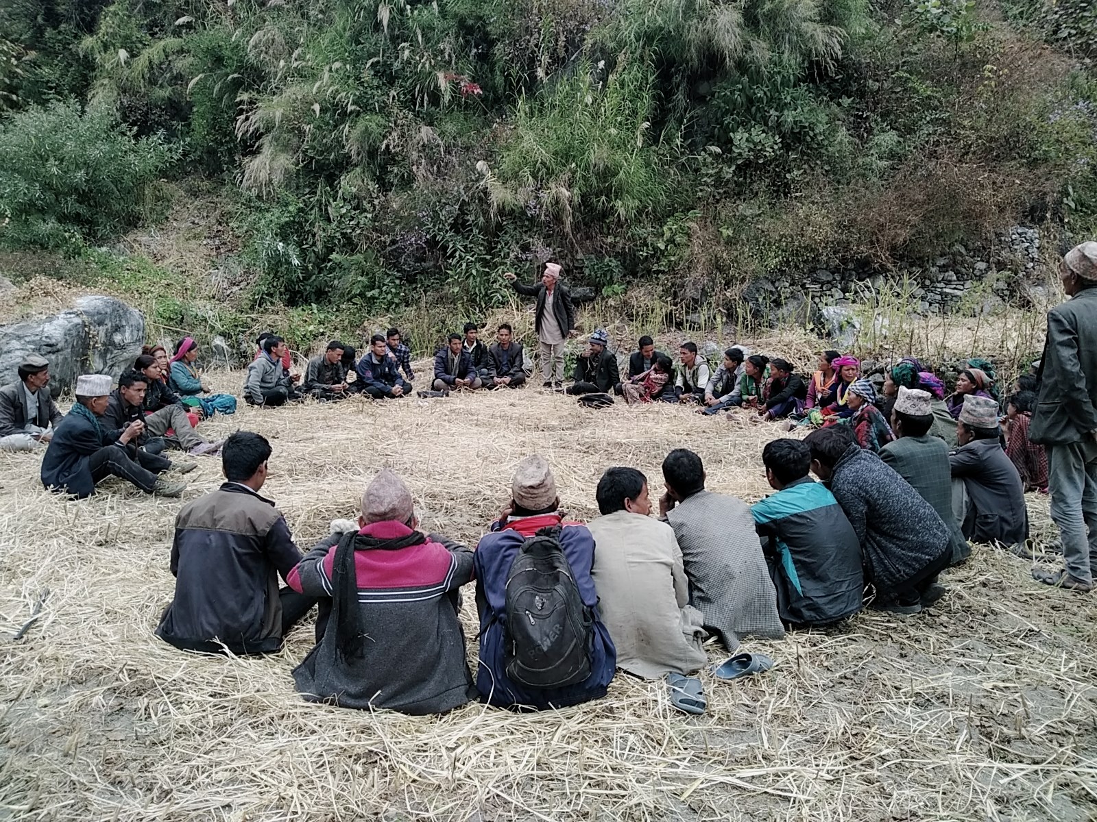 बिच्छँयाका बासिन्दा बिजुली बाल्न सक्रिय, १ सय किलोवाटको बिजुली उत्पादन हुदै