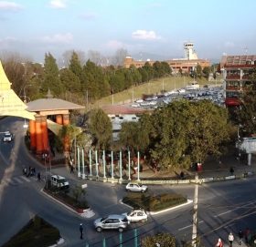 कोरोना प्रभाव : संक्रमण फैलिएका ८ देशका नागरिकलाई नेपाल आउन रोक