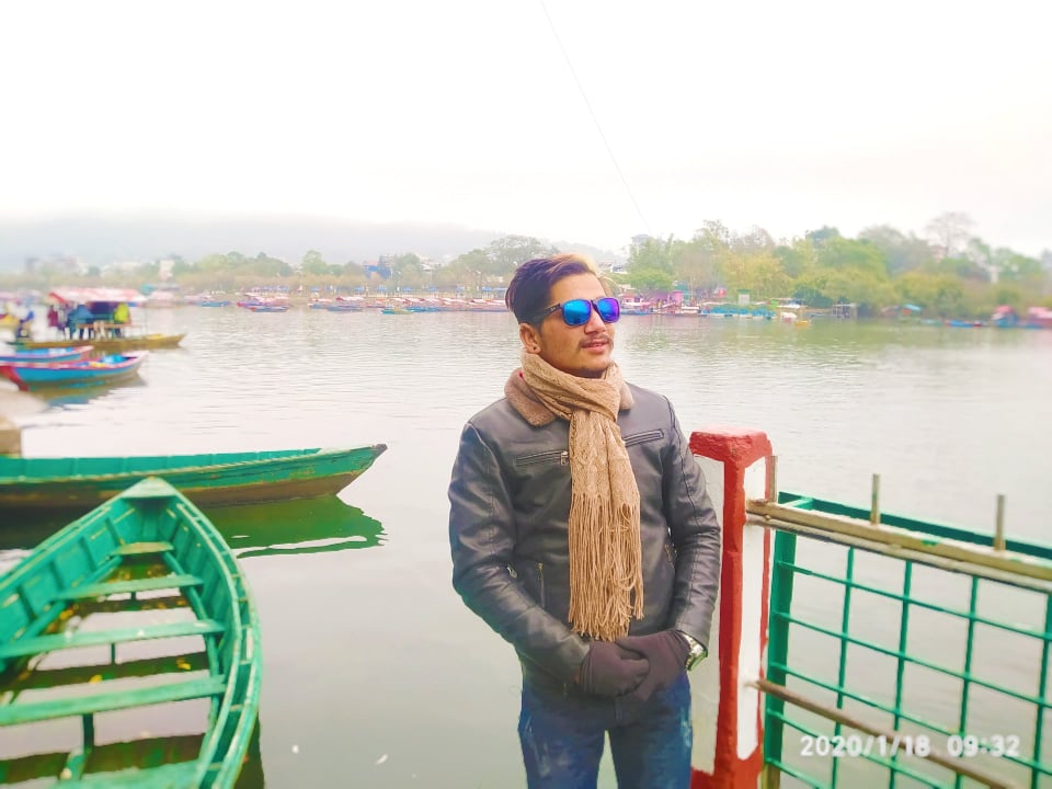 प्रकाश थापाकाे हासाे पीरतीकाे गजल