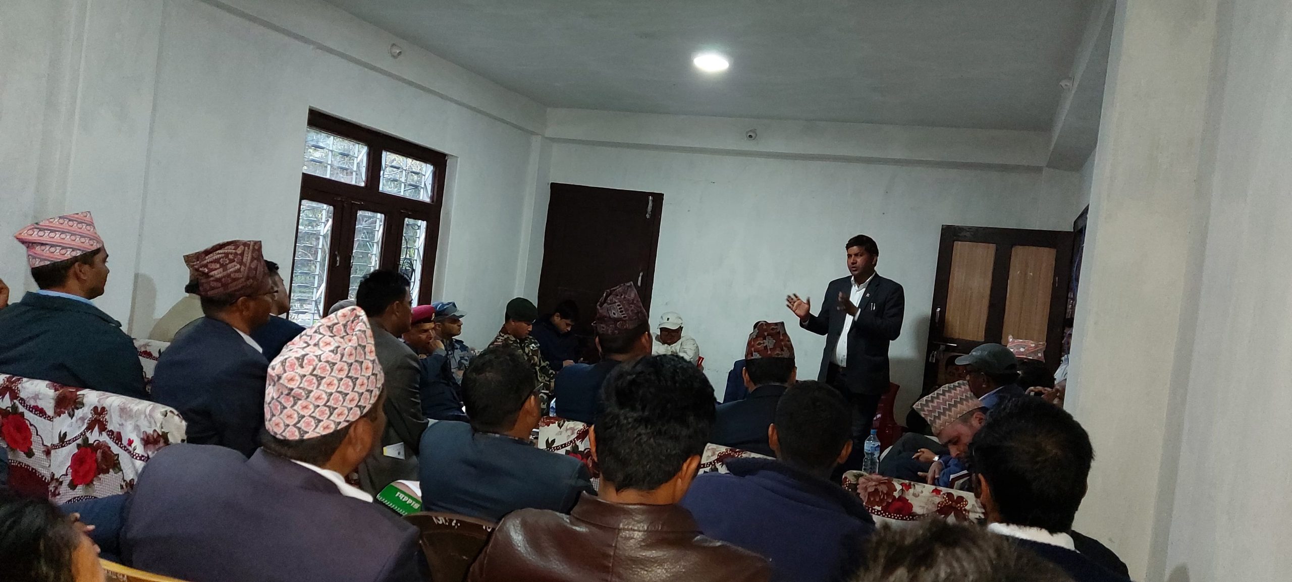 जिल्ला अस्पतालमा आईसोलेसन कक्ष स्थापना चार ठाउमा हेल्थ डेक्स