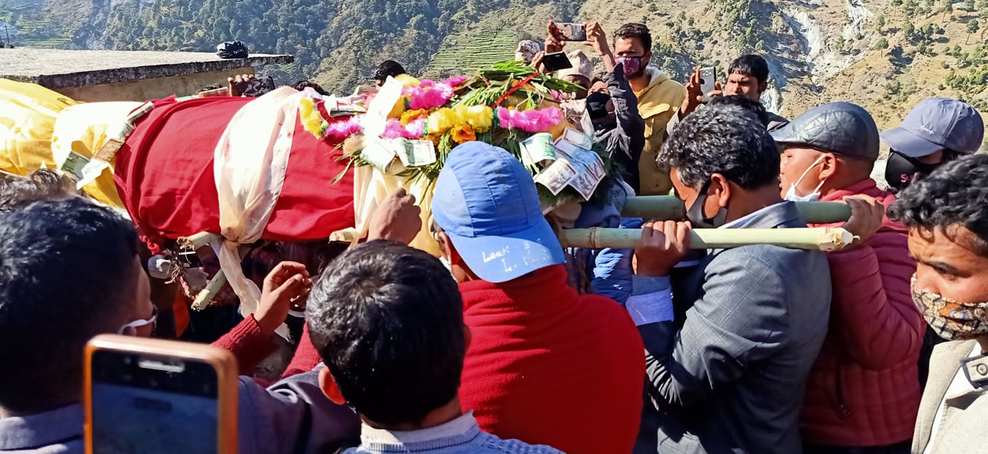 नेकपाका नेता नयाँरामकाे हत्या आराेपमा पाँच जना विरुद्ध मुद्धा दर्ता