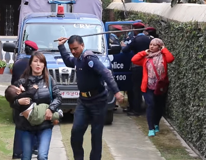 प्रहरीको सुन्दर नाराभित्र क्रुर व्यवहार !