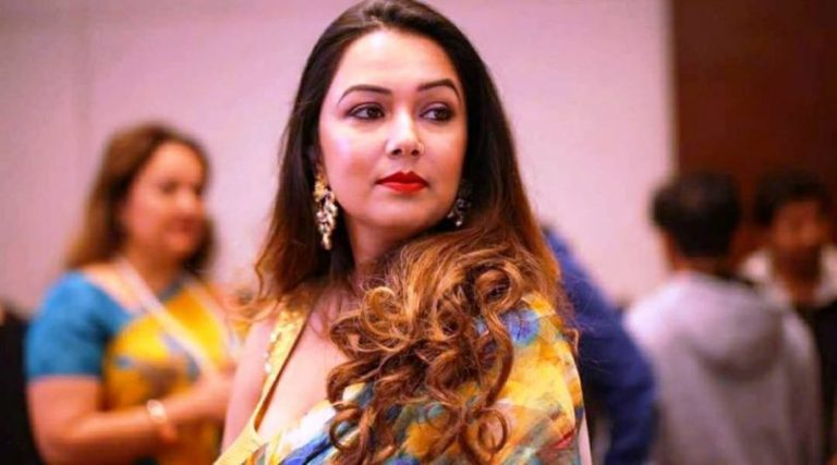 चेक बाउन्स प्रकरणमा मोडल खुस्बु ओलीलाई २ वर्ष कैद