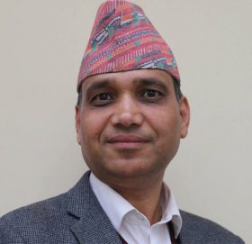 रेडियो नेपालका कार्यकारी निर्देशकलाई सञ्चारमन्त्री र मन्त्रिपरिषद्ले मागे छुट्टाछुट्टै स्पष्टिकरण (पत्रसहित)