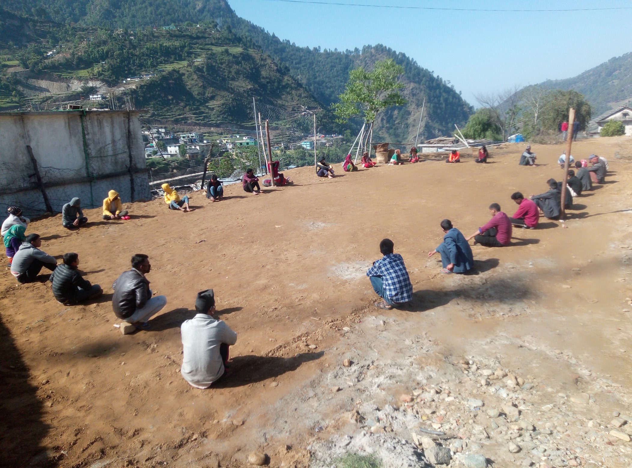 बाजुराकाे सदरमुकाम मार्तडिमा लकडाउन उल्लघ‌न गर्ने ३२ जना प्रक्राउ