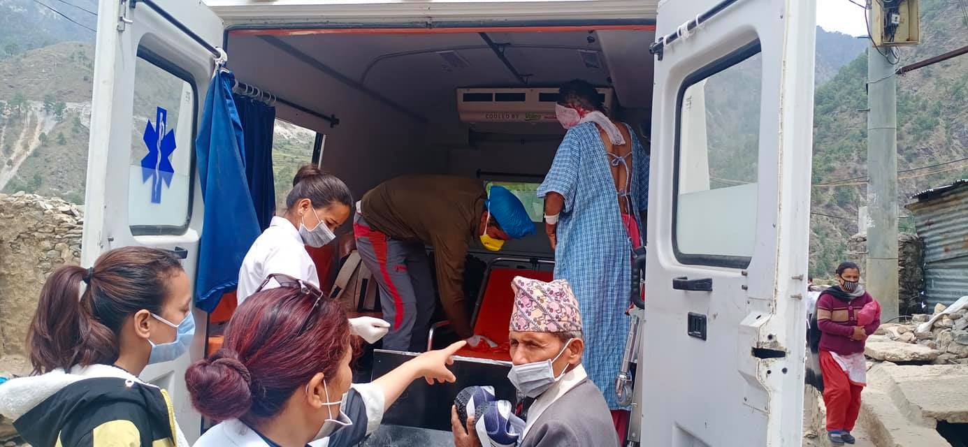 आगोले जलेकि मुश्लिम महिलाको उद्धार, उपचारका लागि काठमाडौ लगियो