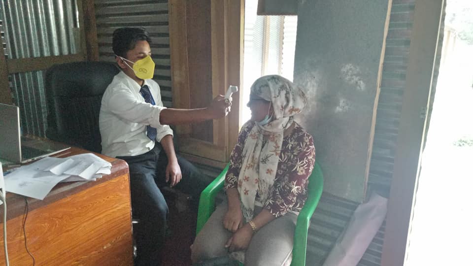 गाैमुल गाउँपालिकाले ल्यायाे पिपिइ सेट