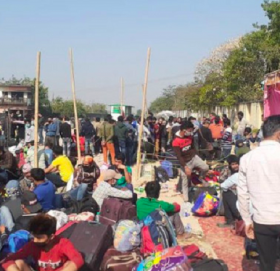 तीन दिनदेखि सयौँ नेपाली सीमामा अलपत्र