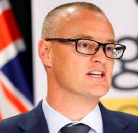 स्वास्थ्यमन्त्रीले नै लकडाउन उल्लङ्घन गरेपछि गयो ‘मन्त्री पद’