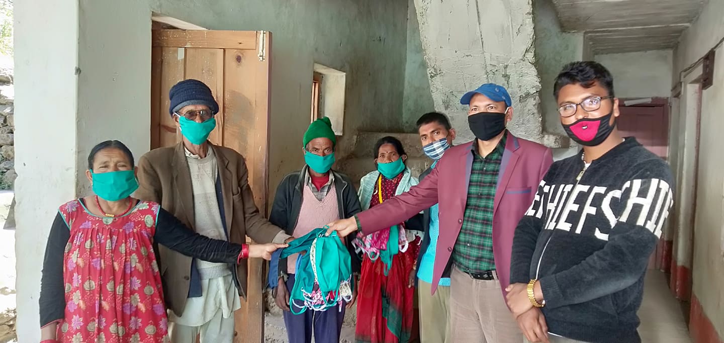 मास्क नलगाई घरबाहिर निस्किनेलाई नियन्त्रणमा लिन गृहको परिपत्र