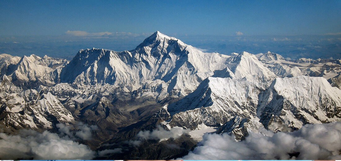 सगरमाथा आरोहण गर्दै बहराइनी राजकुमार हमाद मोहम्मद