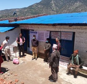 नेपाल रेडक्रस बाजुराले फलफुल बितरण गरेर मनायो स्थापना दिवस