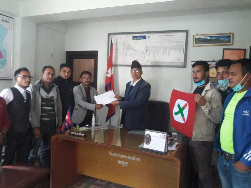 प्रधानमन्त्रीलाई नेविसंघको ज्ञापन–पत्र