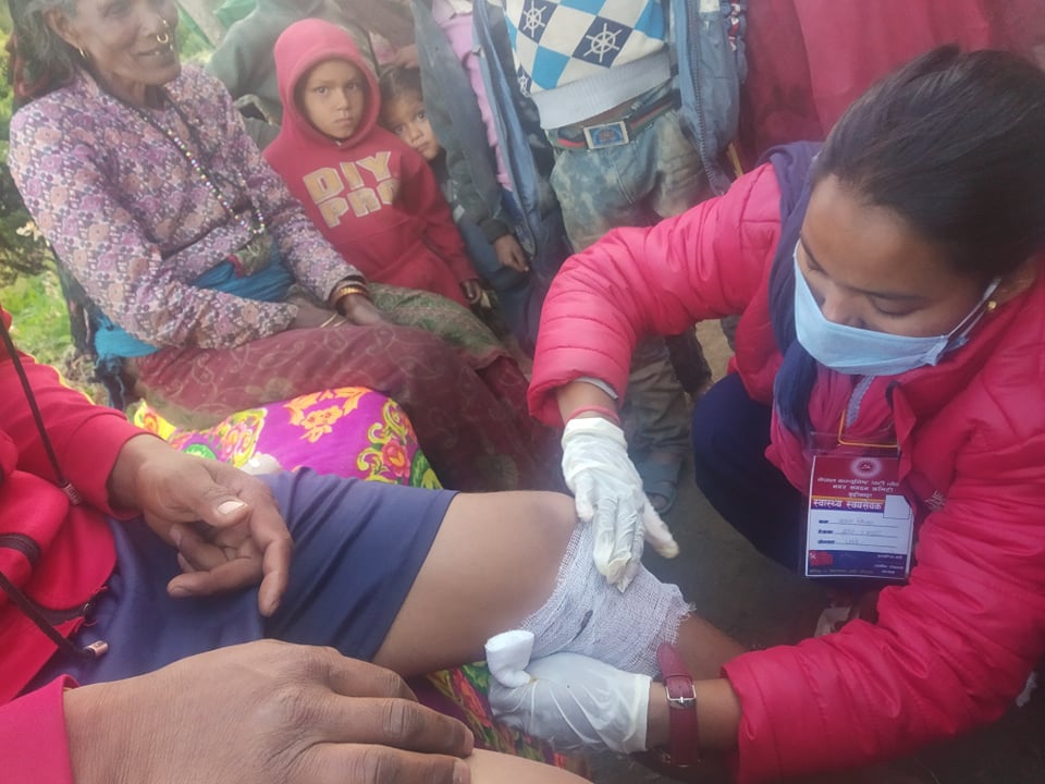 नेकपा बुढीनन्दा कमिटिले गाउँमा स्वयम सेवी स्वास्थ्य कर्मी खटायो