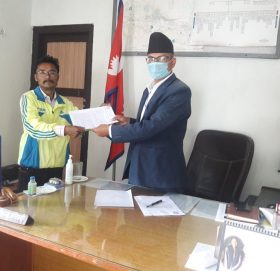 नेकपा समर्थक कर्मचारीबिरुद्ध नेबिसघकाे ज्ञापन पत्र