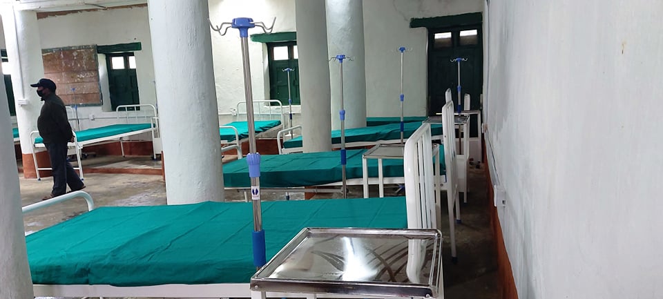 बाजुराबाट सात जनाको स्वाब नमूना परिक्षणको लागि पठाईयो ।