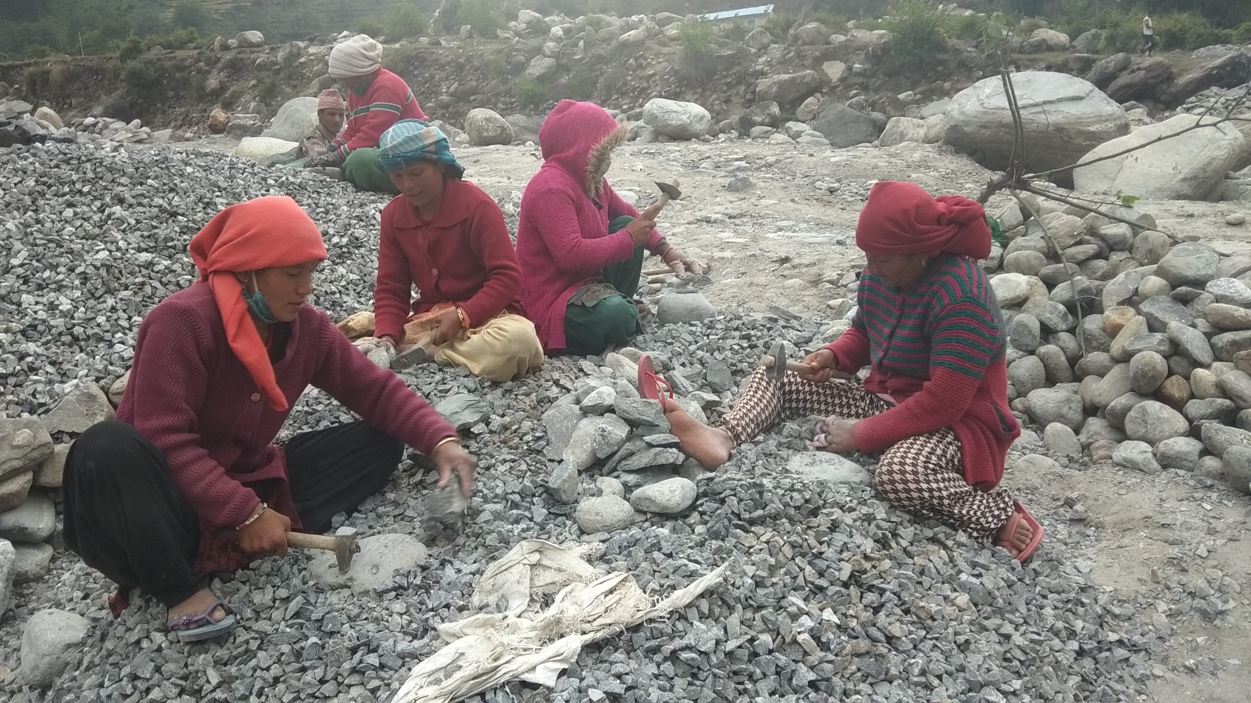 भोको पेटले लकडाउन मान्दैन