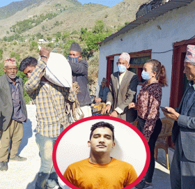 अस्ट्रलियाबाट एक युवाले गरे बुढिनन्दा नगरपालिकालाई ४५ कुइन्टल चामल सहयोग