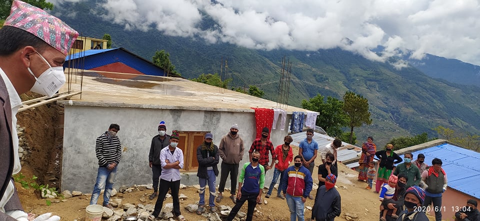 क्वारेनटाइनमा पुगेर नगर प्रमुख शाहले भने हामी तपाइको साथमा छु !