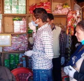 मार्तडीमा म्याद नाघेका खाद्य बस्तुहरु बजारमा