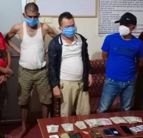 कैलालीमा झण्डै पौनै तीन लाख सहित सात जुवाडे पक्राउ