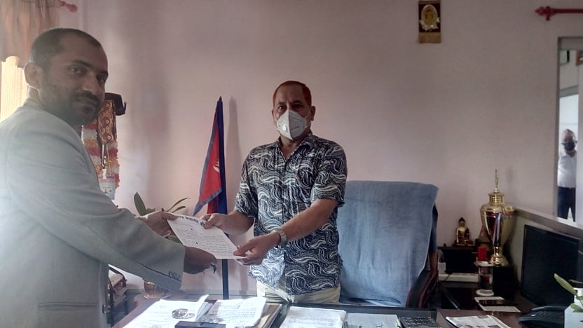 मेयरलाई स्वतन्त्र जनदबाब अभियानको ज्ञापन पत्र