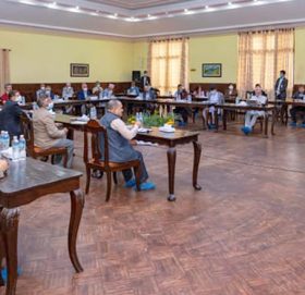 प्रधानमन्त्रीलाई विज्ञको सुझाव– परीक्षणको दायरा बढाउनूस्, जथाभावी नबोल्नूस्