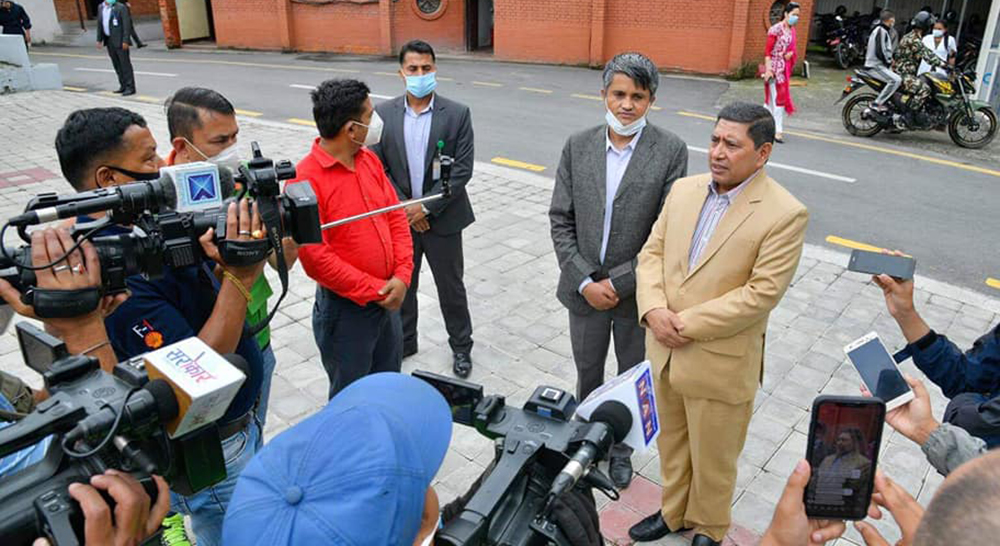 विवाहको सातवर्षपछि मात्रै विदेशी महिलालाई अंगीकृत नागरिकता दिन सकिने नेकपाको निष्कर्ष